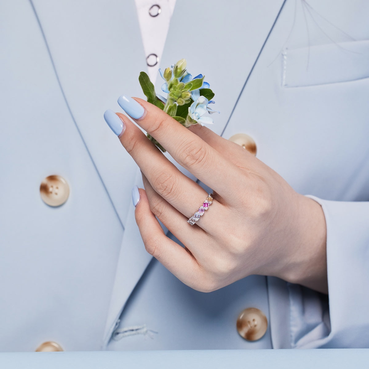 [Noble Jewelry]Delicate Vibrant Emerald Cut Daily Ring