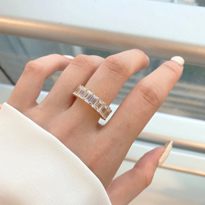 [Noble Jewelry]0.75 Carat Elegant Emerald Cut Tennis Ring