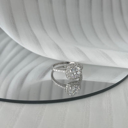 [Noble Jewelry]Dazzling Resplendent Round Cut Wedding Ring