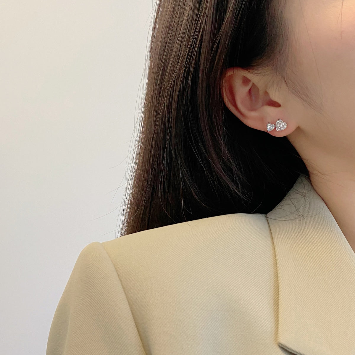 [Noble Jewelry]Double Heart-Shape Classic Princess Style Earrings