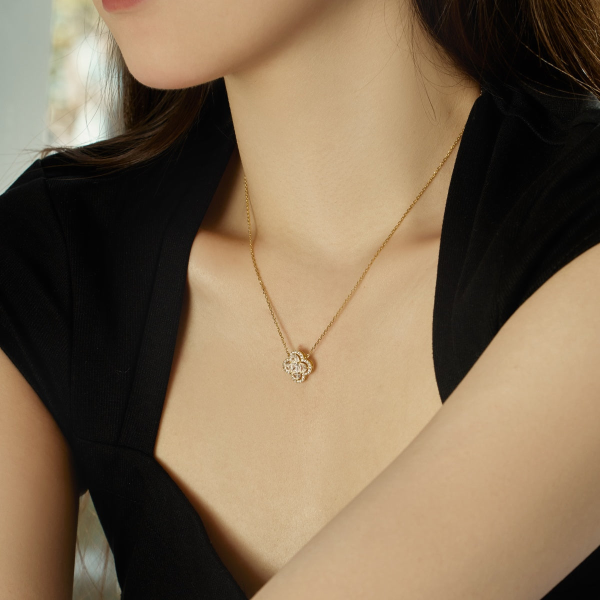 [Noble Jewelry]Spliced Lucky Four-Leaf Clover Versatile Necklace