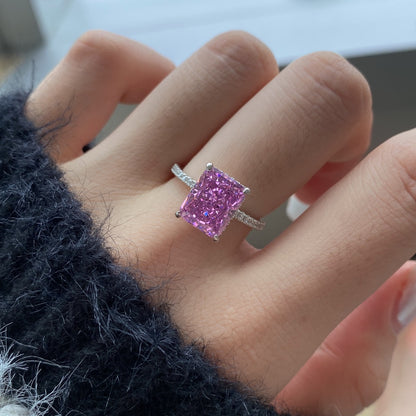 [Noble Jewelry]4.0 Carat Luxurious Engagement Ring