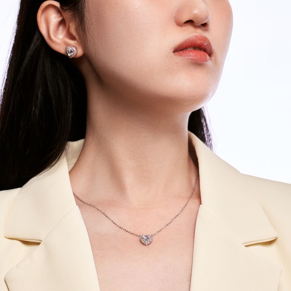 [Noble Jewelry]Exquisite Heart Shape Necklace