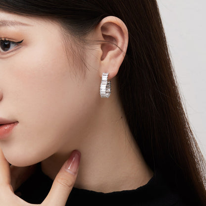 [Noble Jewelry]Radiant Heart Cutout Earrings