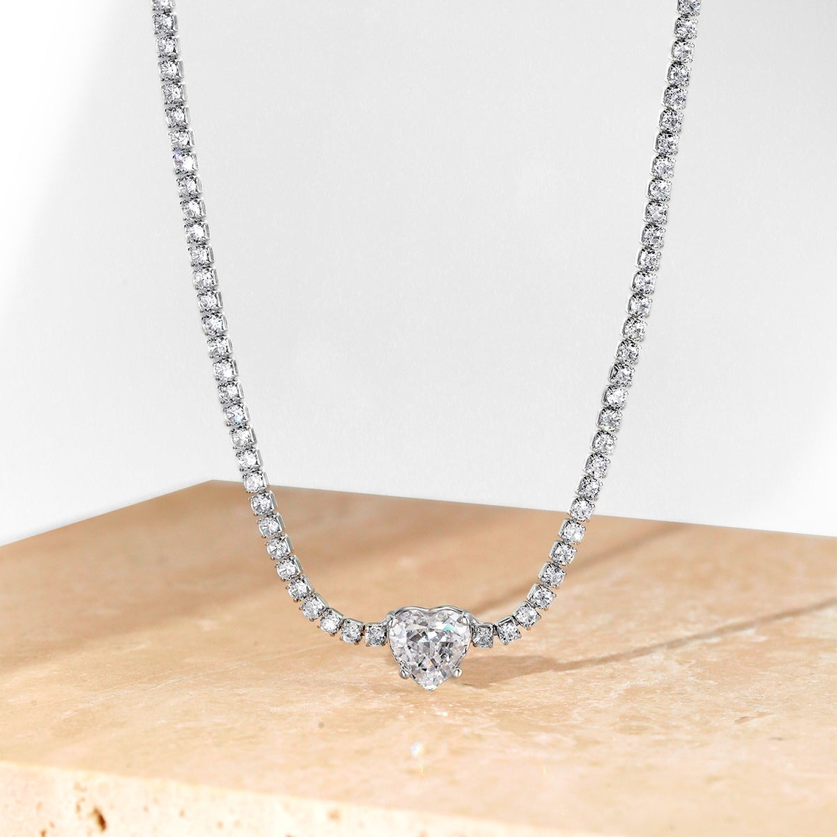 [Noble Jewelry]2.0 Carat Sparkling Tennis Heart Cut Necklace