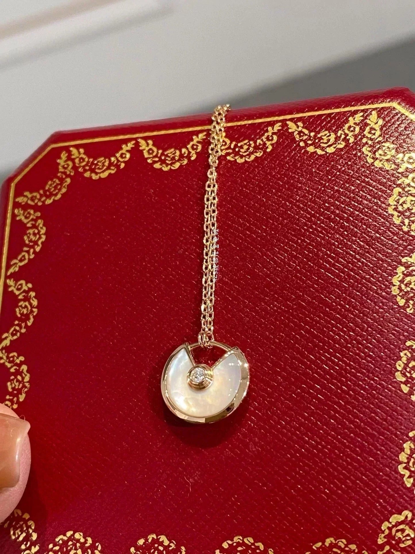 [Noble Jewelry]AMULETTE ROSE GOLD MOP NECKLACE