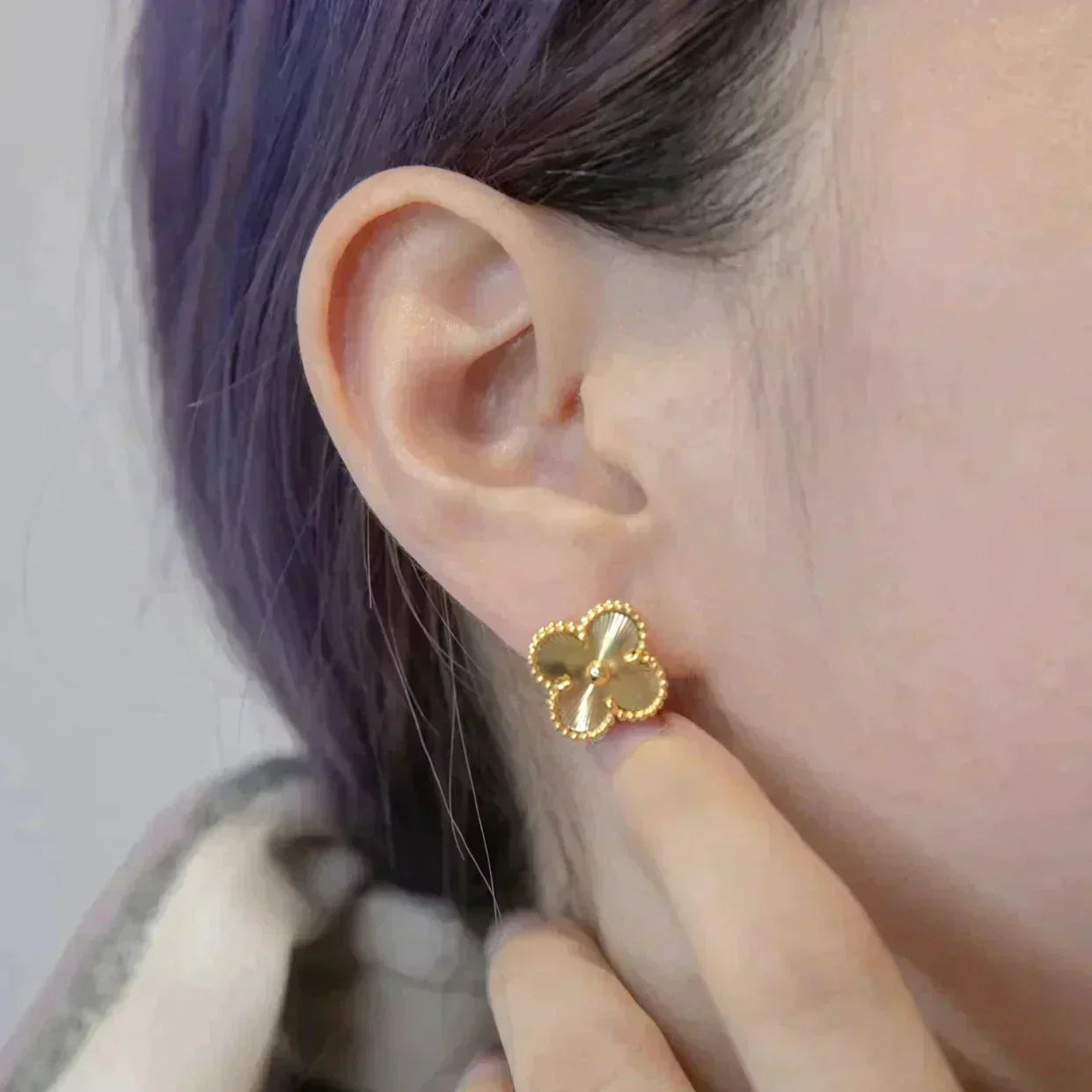 [Noble Jewelry]CLOVER MEDIUM 1 MOTIFS LASER EARRINGS