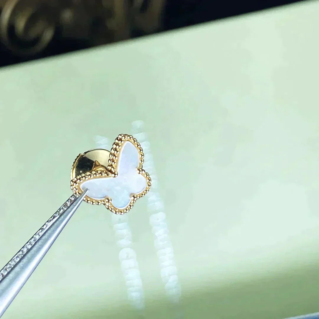 [Noble Jewelry]SWEET BUTTERFLY MOP EARSTUDS