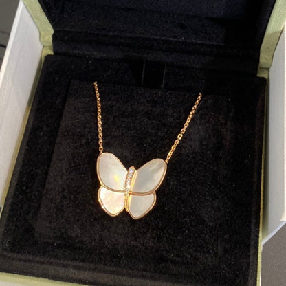 [Noble Jewelry]BUTTERFLY GOLD MOP DIAMOND NECKLACE