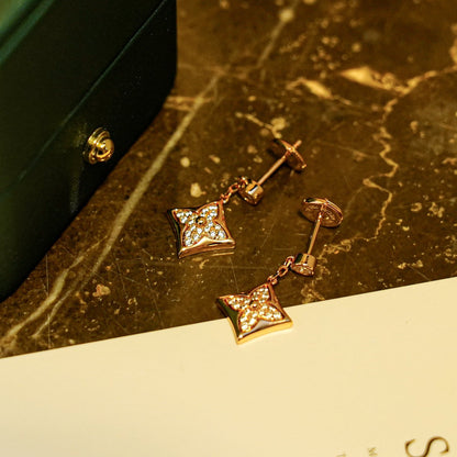 [Noble Jewelry]STAR DIAMONDS EARRINGS GOLD