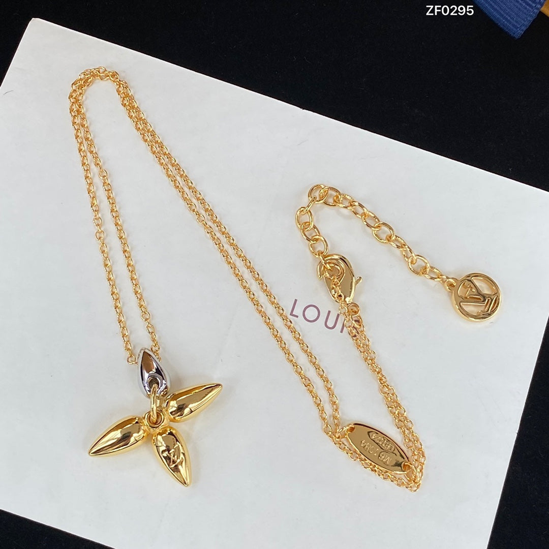 [Noble Jewelry]LOUISETTE PEDANT GOLD NECKLACE