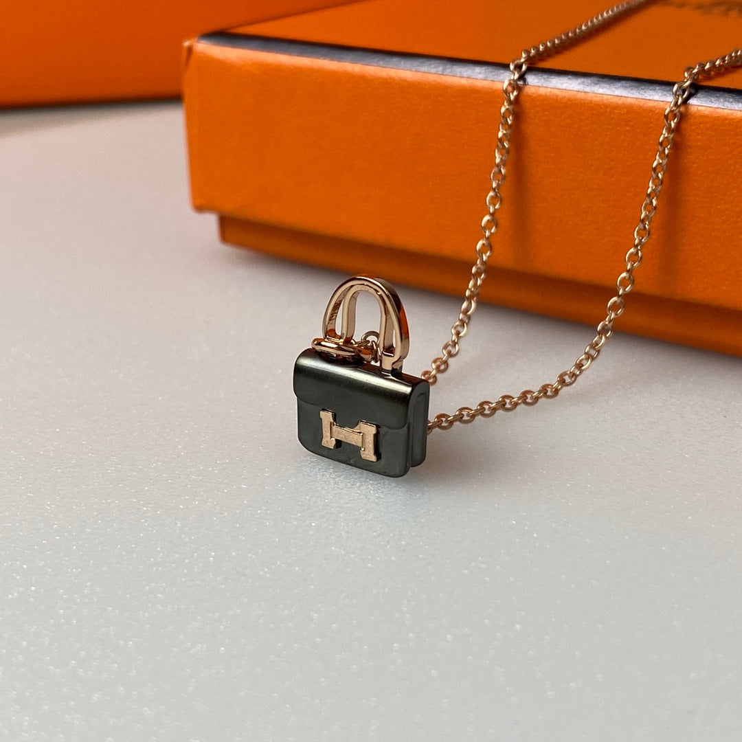 [Noble Jewelry]CONSTANCE BLACK PEDANT PINK GOLD NECKLACE