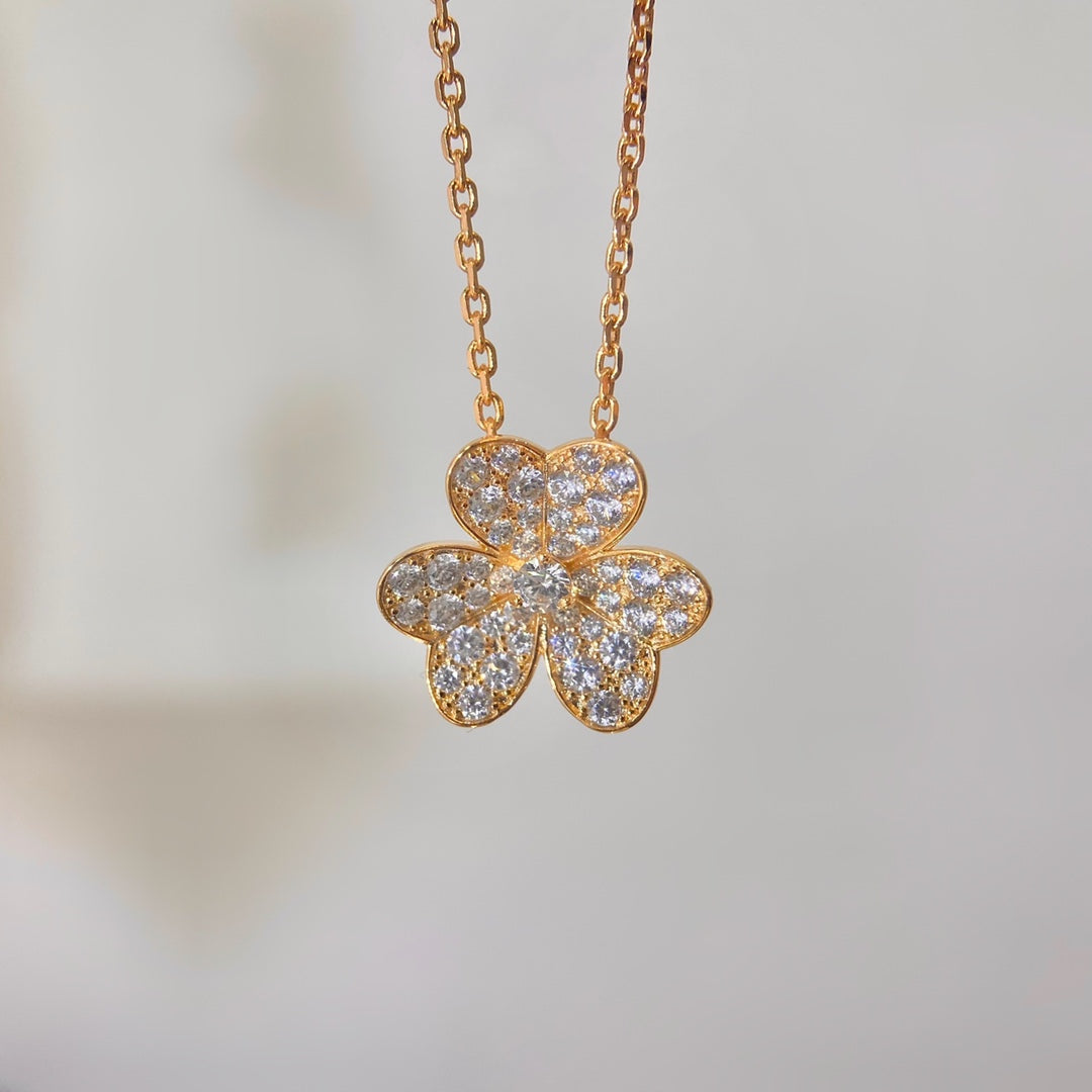 [Edler Schmuck]BLUMEN-DIAMANT-HALSKETTE