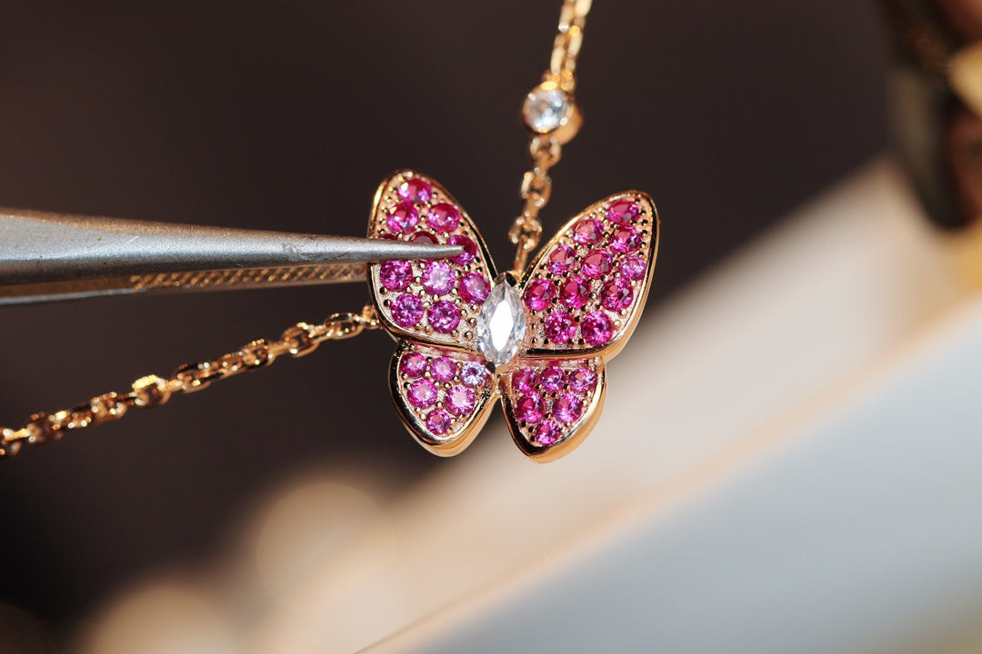 [Noble Jewelry]BUTTERFLY RED DIAMOND ROSE GOLD NECKLACE