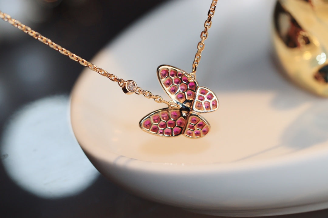 [Noble Jewelry]BUTTERFLY RED DIAMOND ROSE GOLD NECKLACE