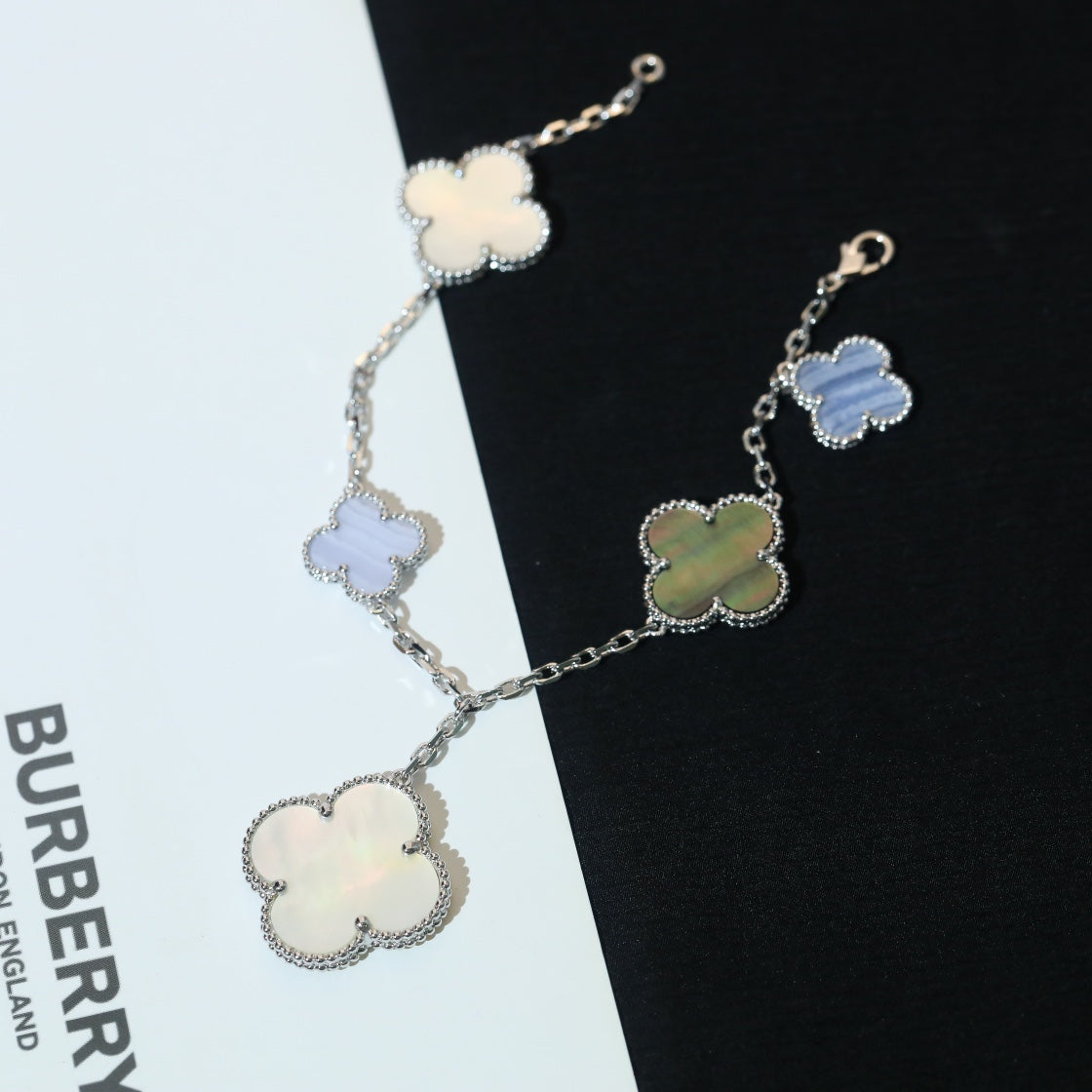 [Noble Jewelry]CLOVER BRACELET 5 MOTIFS MOP CHALCEDONY SILVER