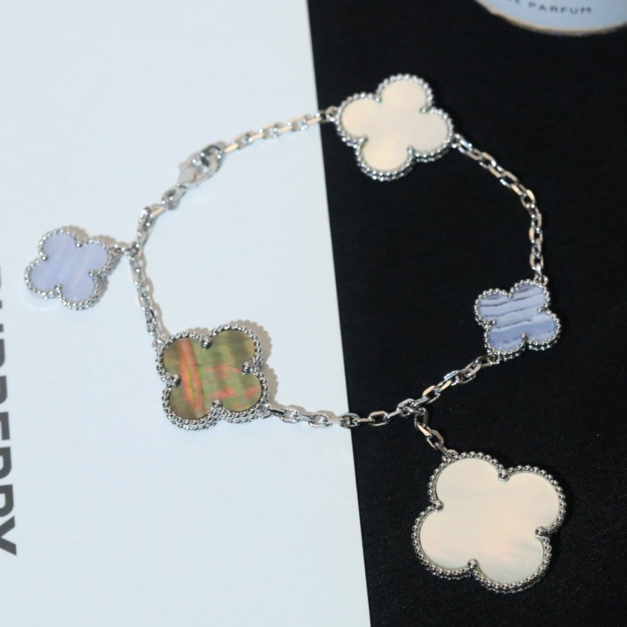 [Noble Jewelry]CLOVER BRACELET 5 MOTIFS MOP CHALCEDONY SILVER