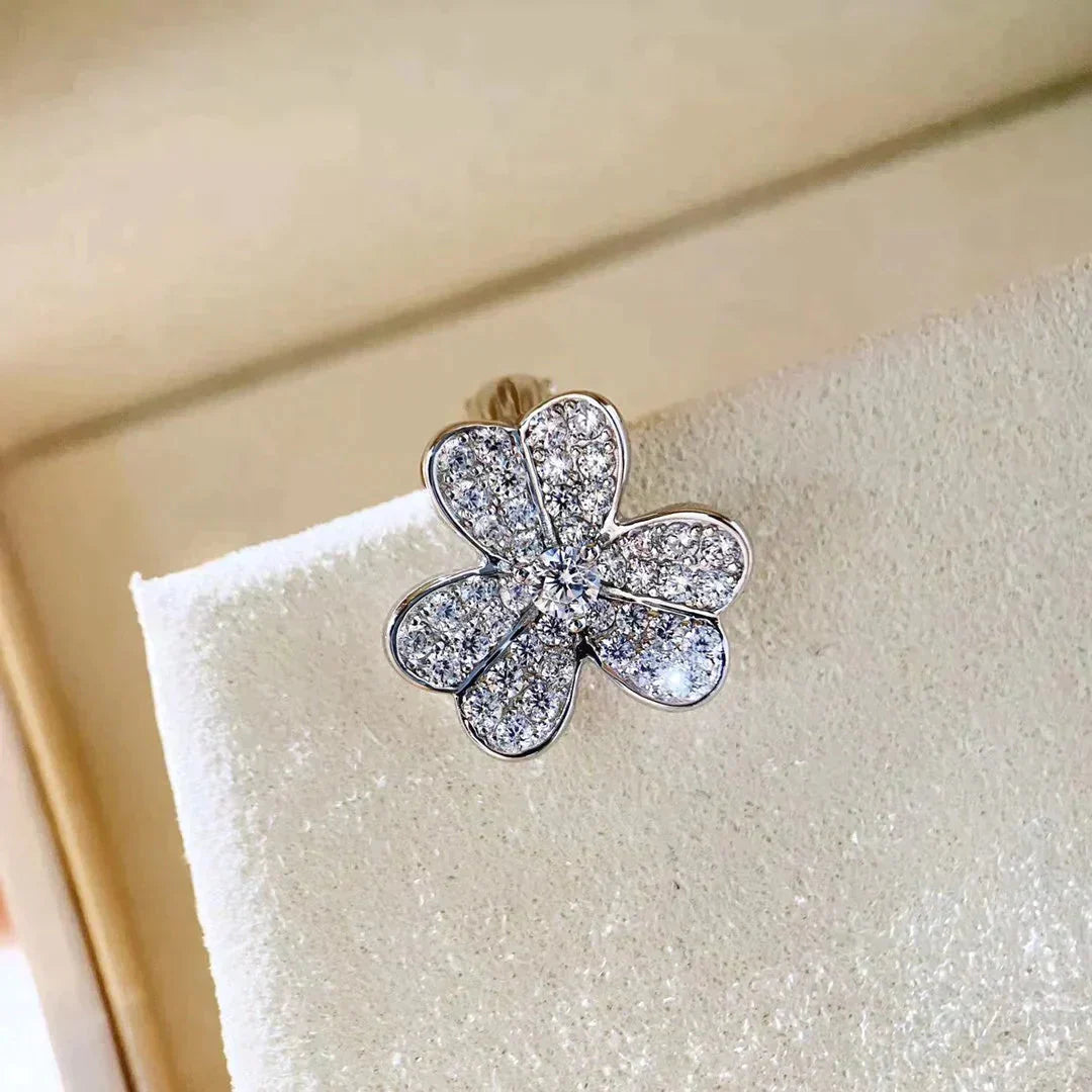 [Noble Jewelry]CLOVER COMOS DIAMOND EARRINGS SILVER