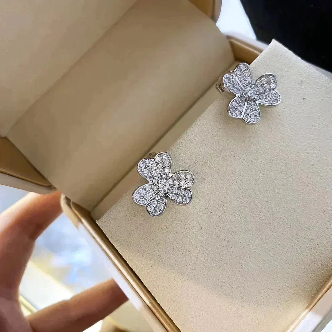 [Noble Jewelry]CLOVER COMOS DIAMOND EARRINGS SILVER