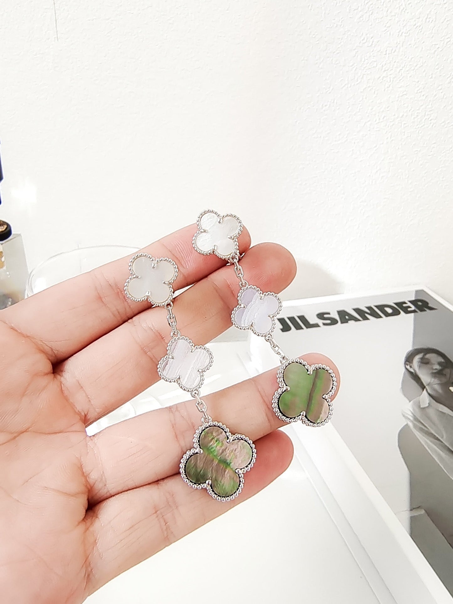 [Noble Jewelry]CLOVER 3 MOTIFS CHALCEDONY DARK MOP SILVER EARRINGS