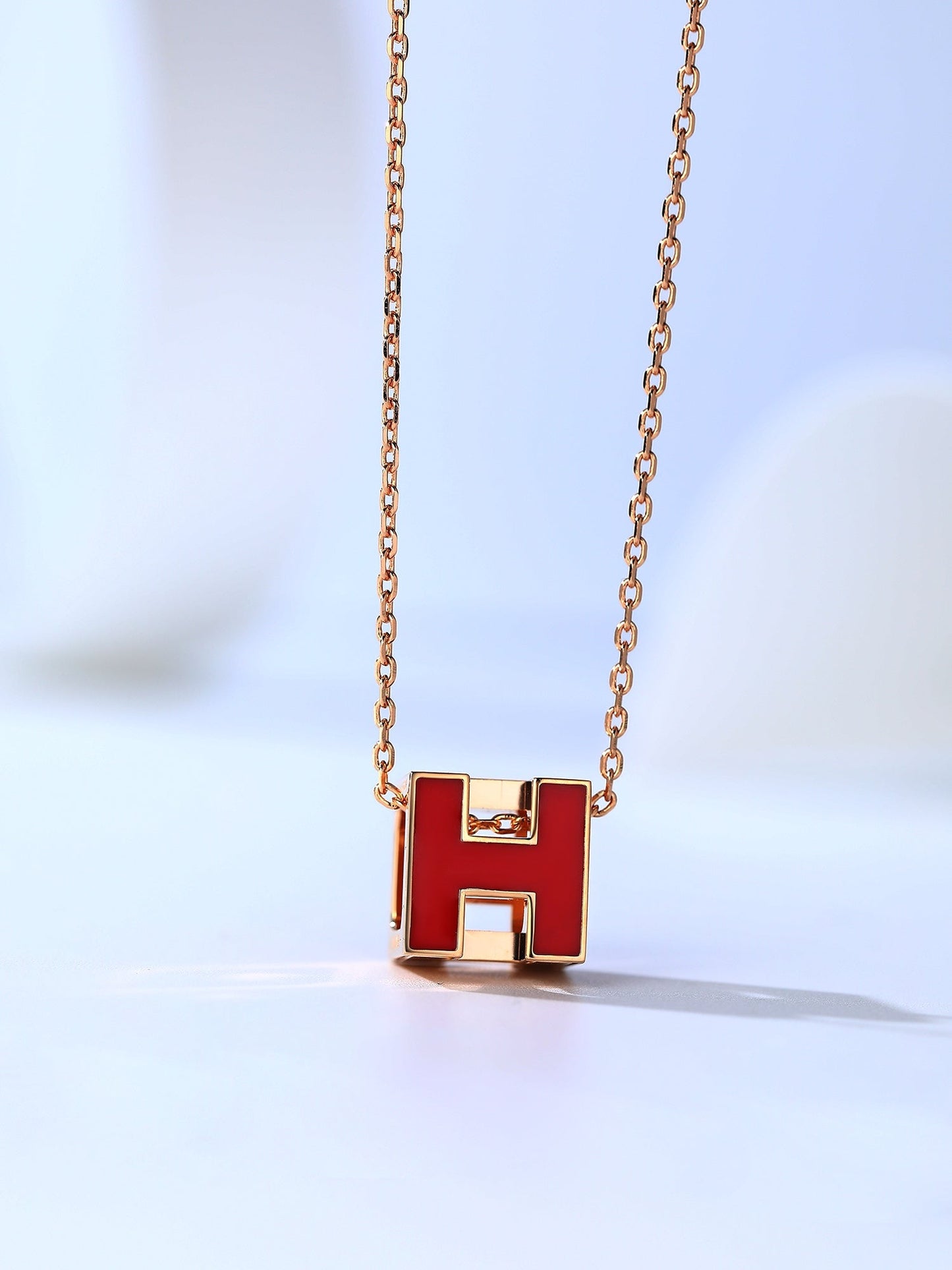 [Noble Jewelry]H CAGE PINK GOLD NECKLACE