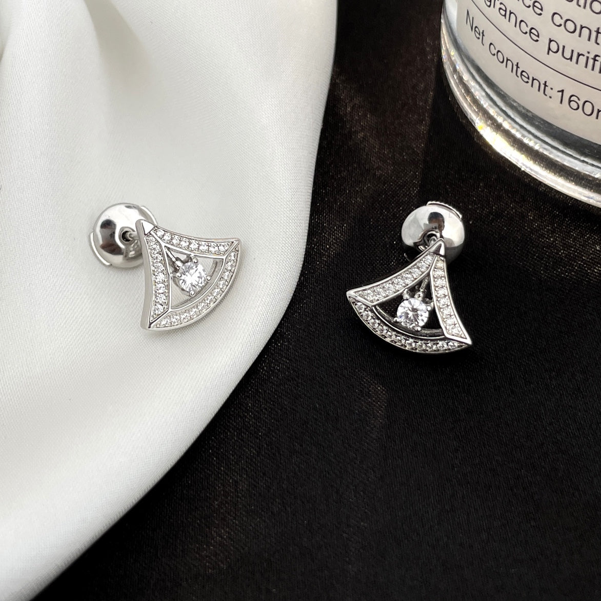 [Noble Jewelry]DREAM MINI DIAMOND STUD EARRINGS