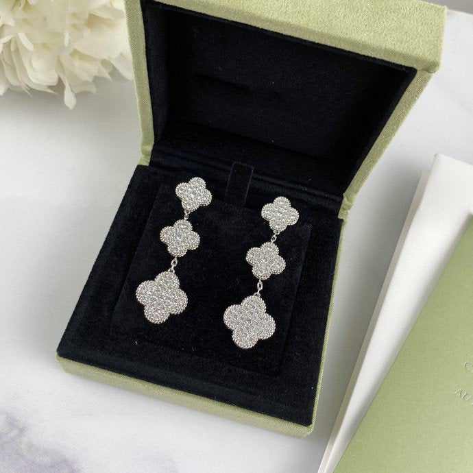 [Noble Jewelry]CLOVER 3 MOTIF DIAMOND SILVER DROP EARRINGS