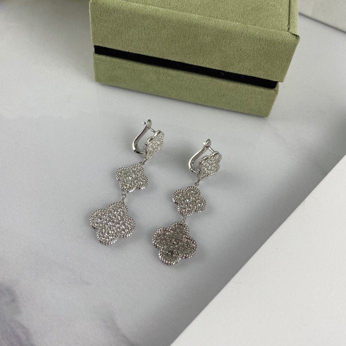 [Noble Jewelry]CLOVER 3 MOTIF DIAMOND SILVER DROP EARRINGS