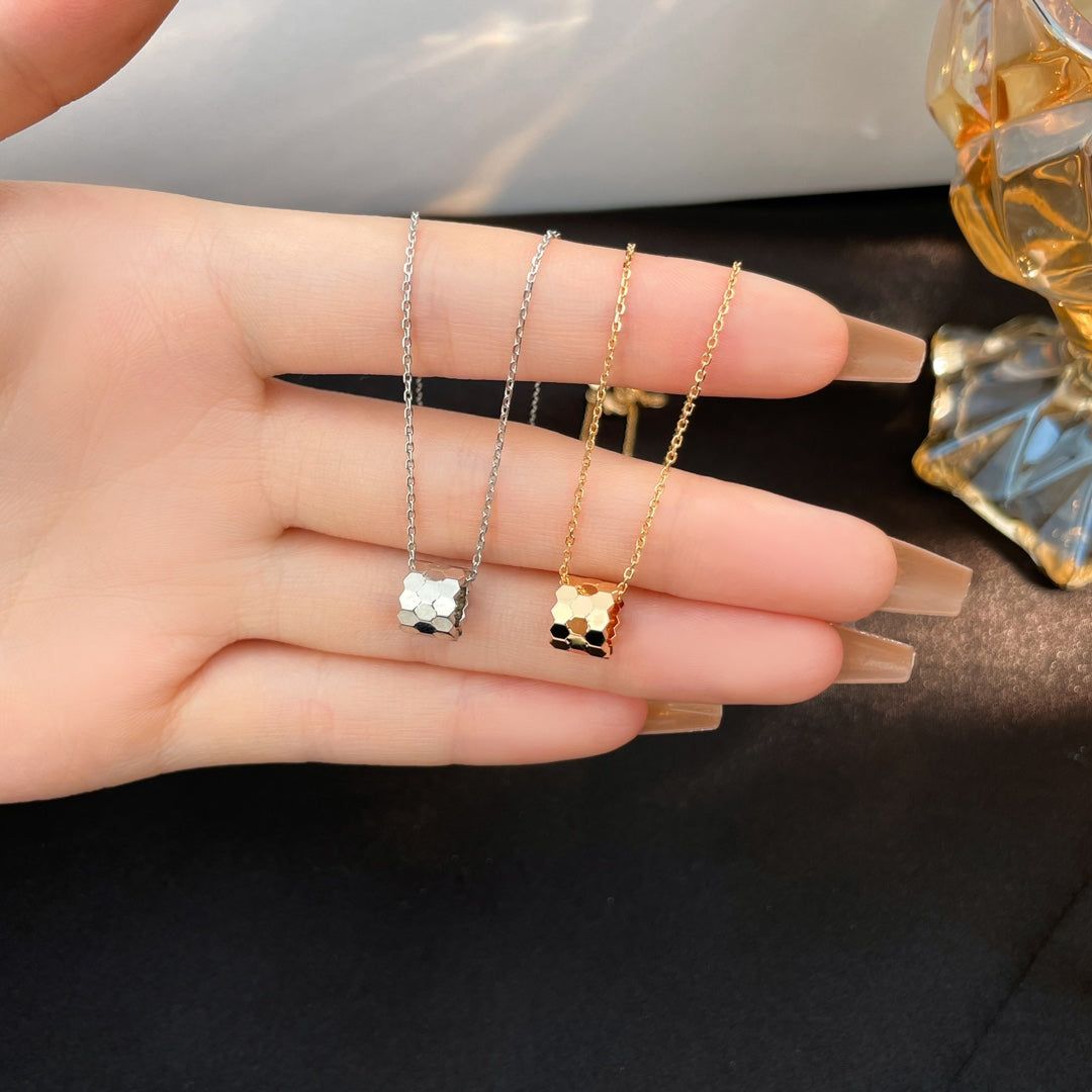 [Noble Jewelry]BEE MINI NECKLACE