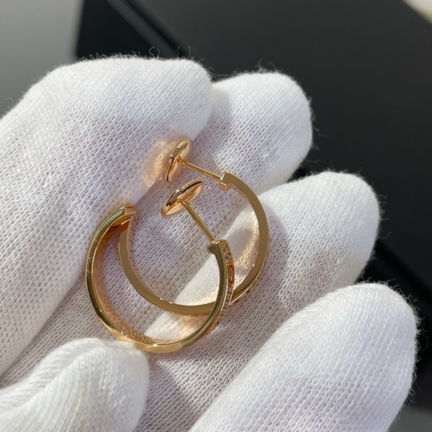 [Noble Jewelry]LOVE DIAMOND PINK GOLD HOOP EARRINGS