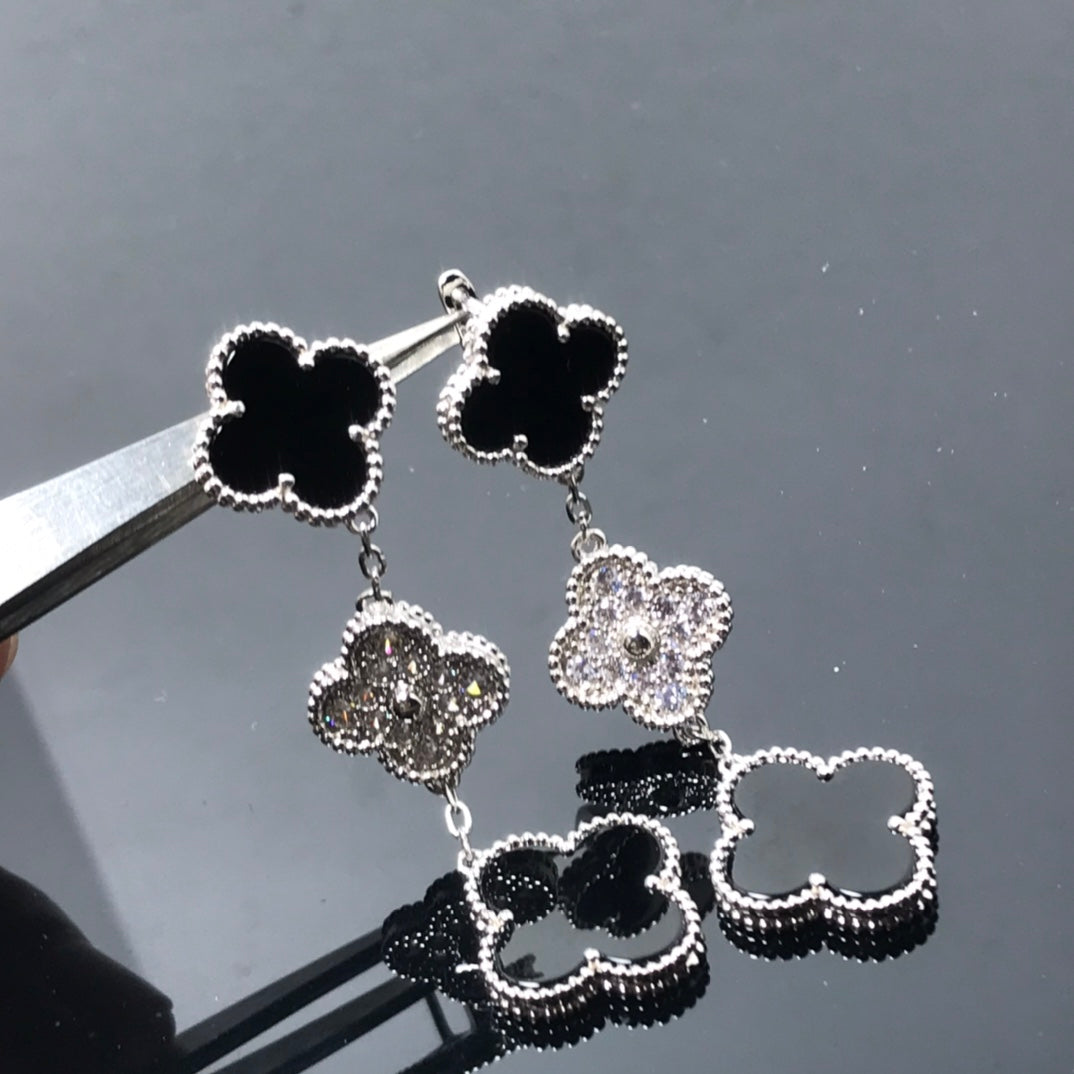 [Noble Jewelry]CLOVER 3 MOTIF DIAMOND ONYX SILVER EARRINGS