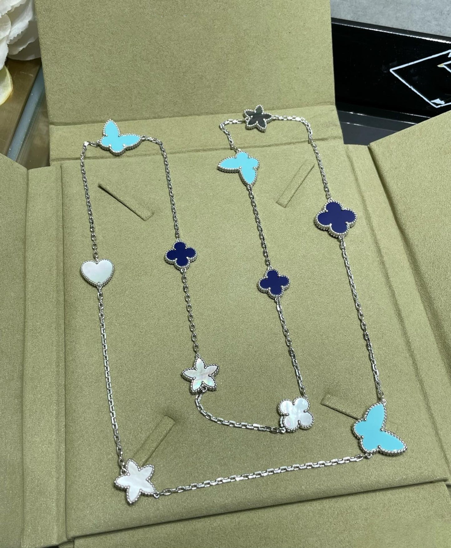 [Noble Jewelry]LUCKY CLOVER SILVER 11 MOTIF NECKLACE