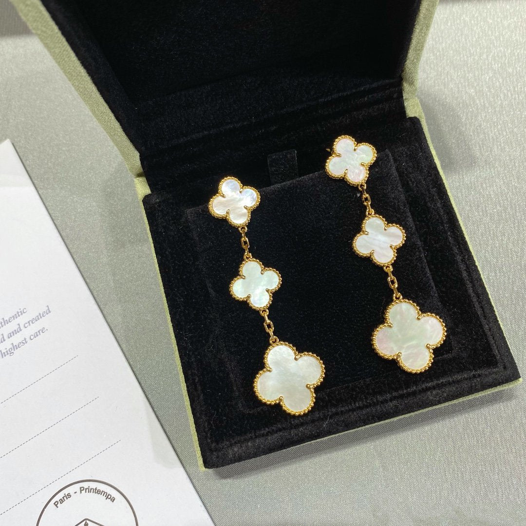 [Noble Jewelry]CLOVER MOP 3 MOTIFS GOLD EARRINGS