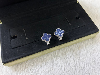 [Noble Jewelry]CLOVER PIETERSITE MEDIUM STUD EARRINGS