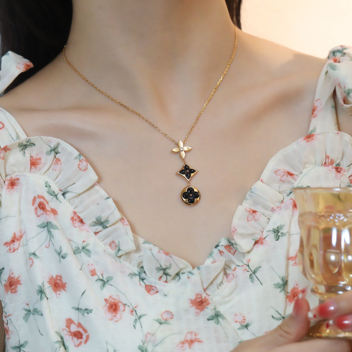 [Noble Jewelry]STAR AND SUN ONYX PINK GOLD NECKLACE