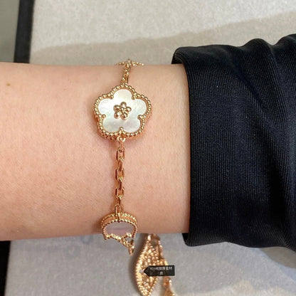 [Noble Jewelry]LUCKY SPRING 5 MOTIF BRACELET