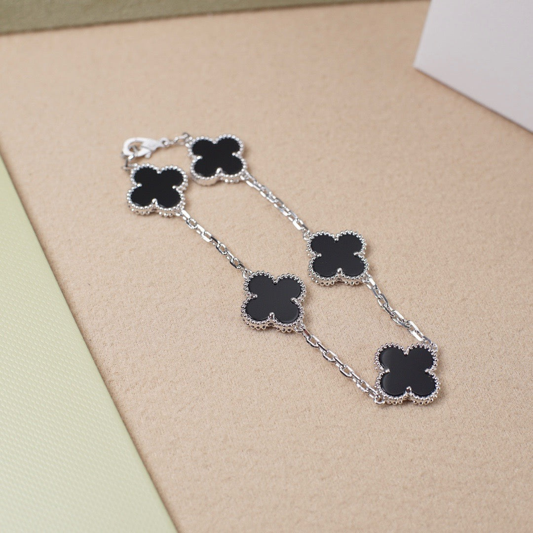 [Noble Jewelry]CLOVER 5 MOTIF ONYXS  BRACELET SILVER