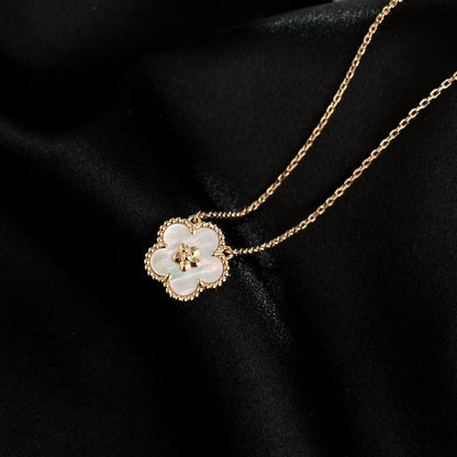 [Noble Jewelry]LUCKY  WHITE MOP  PLUM BLOSSOM NECKLACE