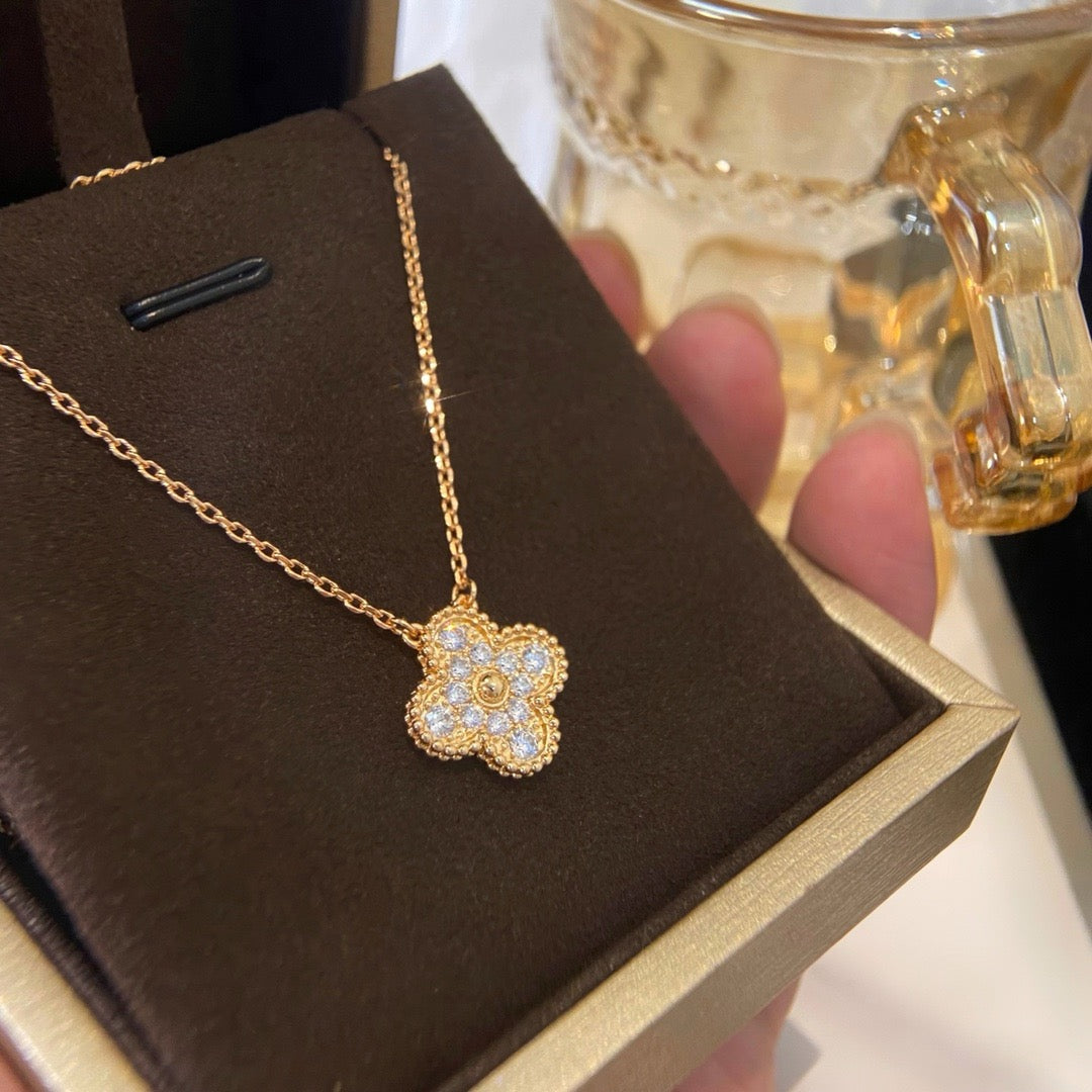 [Noble Jewelry]CLOVER 15MM DIAMOND SINGLE FLOWER NECKLACE