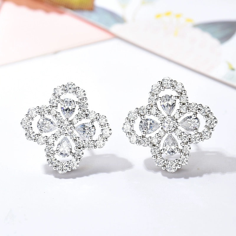 [Noble Jewelry]LOOP EARRINGS FULL MOTIF DIAMOND 16MM