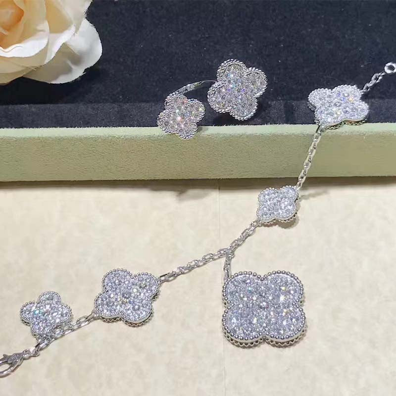 [Noble Jewelry]CLOVER 6 MOTIFS SILVER DIAMOND BRACELET