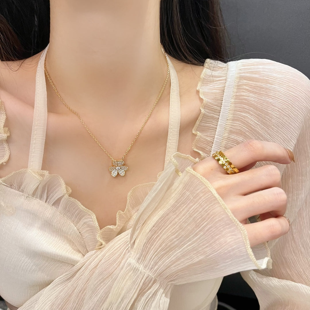 [Noble Jewelry]FLOWER DIAMOND NECKLACE