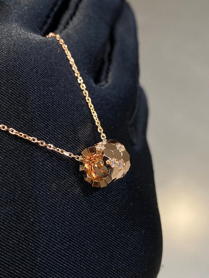 [Noble Jewelry]BEE LOVE DIAMOND NECKLACE