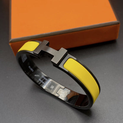 [Noble Jewelry]CLIC HM SO BLACK YELLOW BRACELET