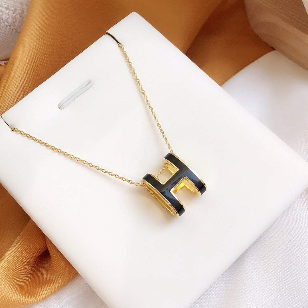 [Noble Jewelry]HM CLIC BLACK ENAMEL GOLD NECKLACE