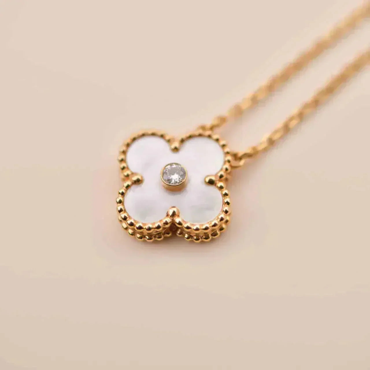 [Noble Jewelry]CLOVER 15MM DIAMOND WHITE FRITILLARIA NECKLACE