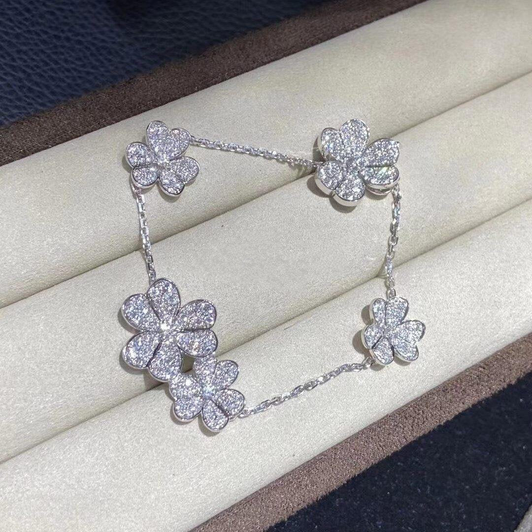 [Noble Jewelry]FRIVOLE SILVER 5 FLOWERS BRACELET