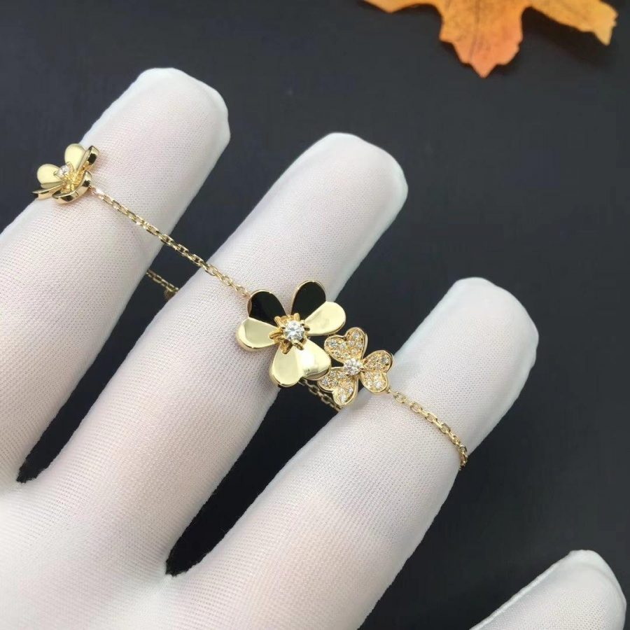 [Noble Jewelry]FRIVOLE GOLD 5 FLOWERS BRACELET