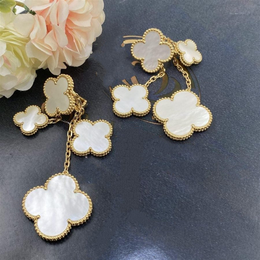 [Noble Jewelry]CLOVER EARRINGS WHITE MOP 4 MOTIFS GOLD