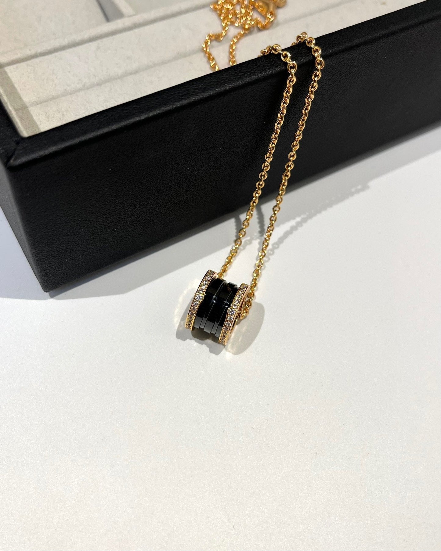 [Noble Jewelry]ZERO 1 BLACK CERAMIC DIAMOND PINK GOLD NECKLACE